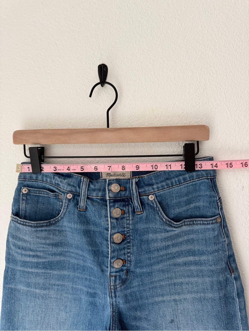 Madewell Wide-Leg Crop Jeans: Button-Front Edition - Martina Wash 27 - Flaw - Picture 10 of 12